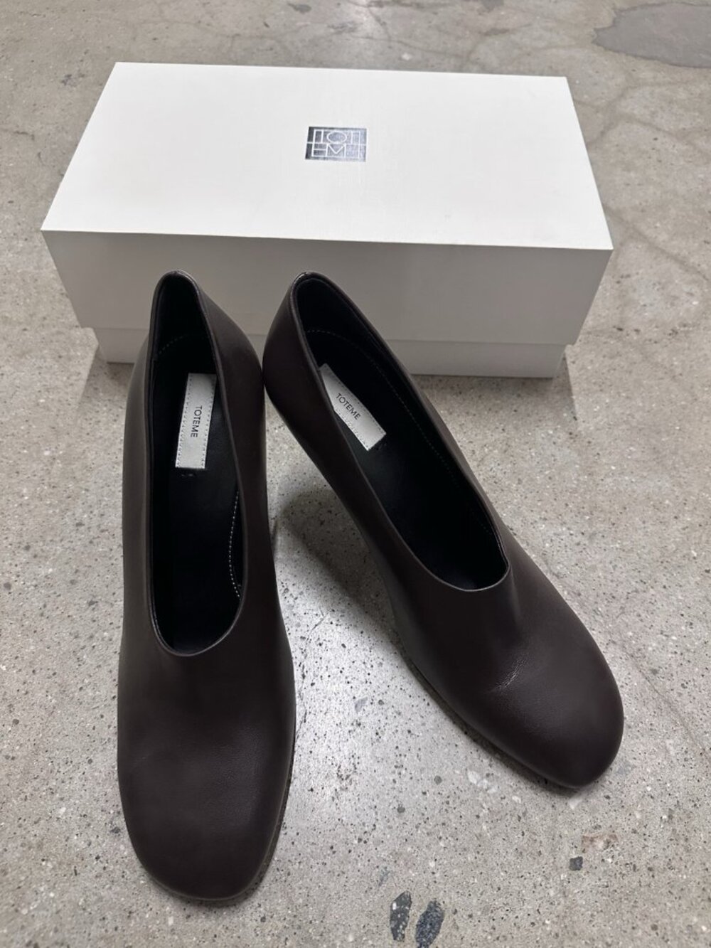 Toteme Contour Nappa Pump Heels Bark Brown - Picture 4 of 8